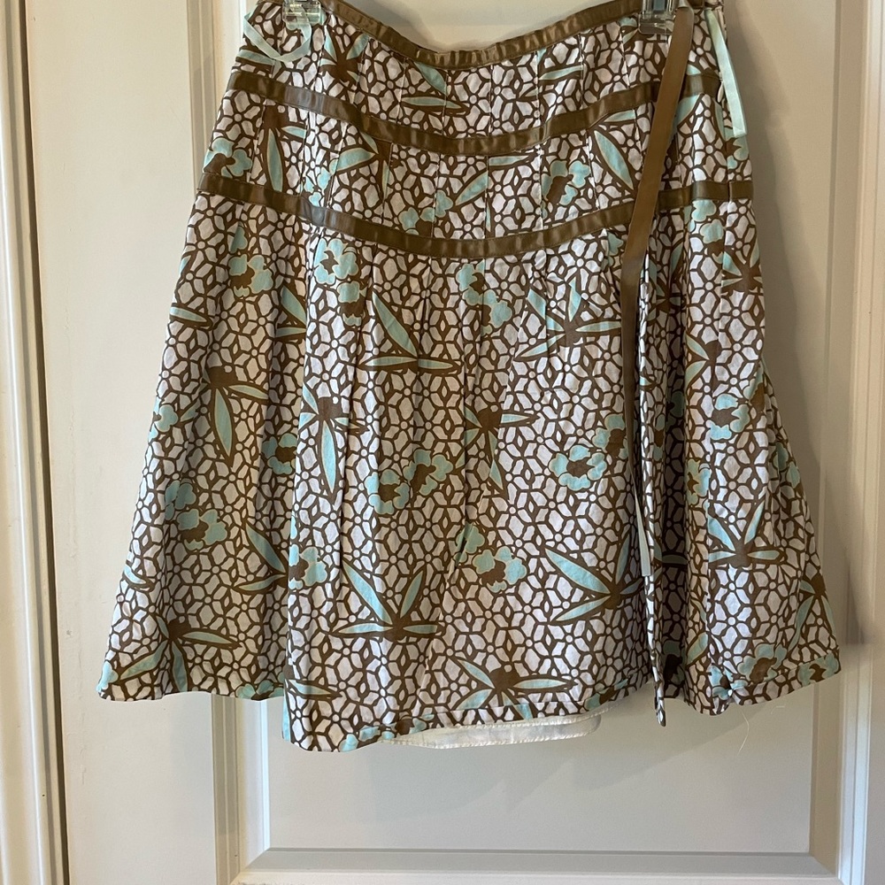 Gap Skirt